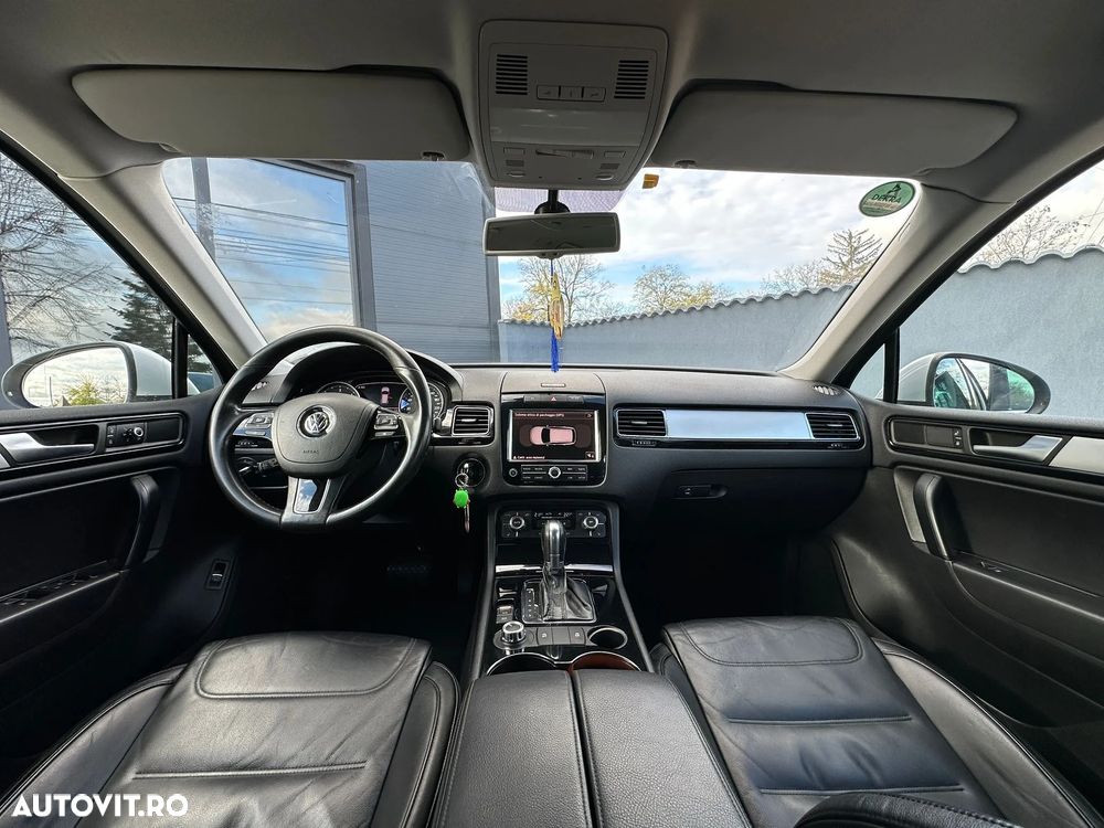 Volkswagen Touareg 3.0 V6 TDI BMT - 7