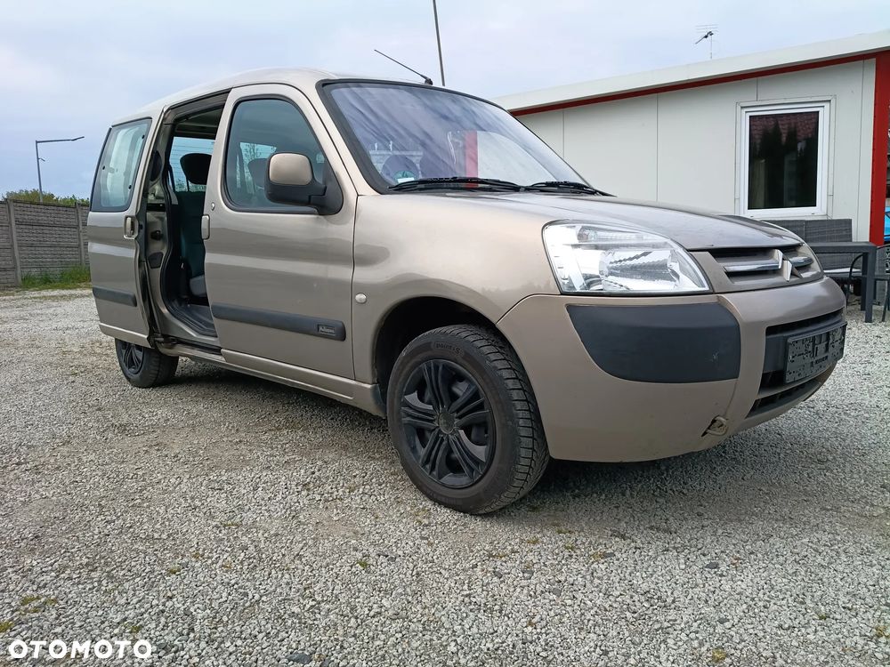 Citroën Berlingo 1.6i Pakiet Plus - 8