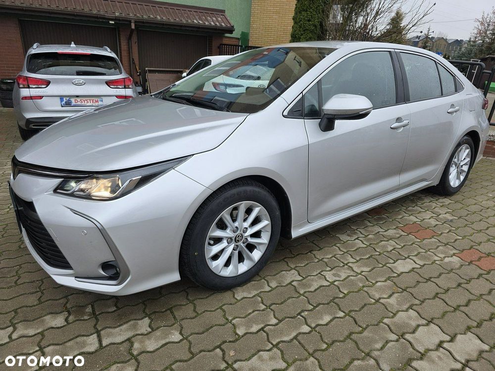 Toyota Corolla - 23