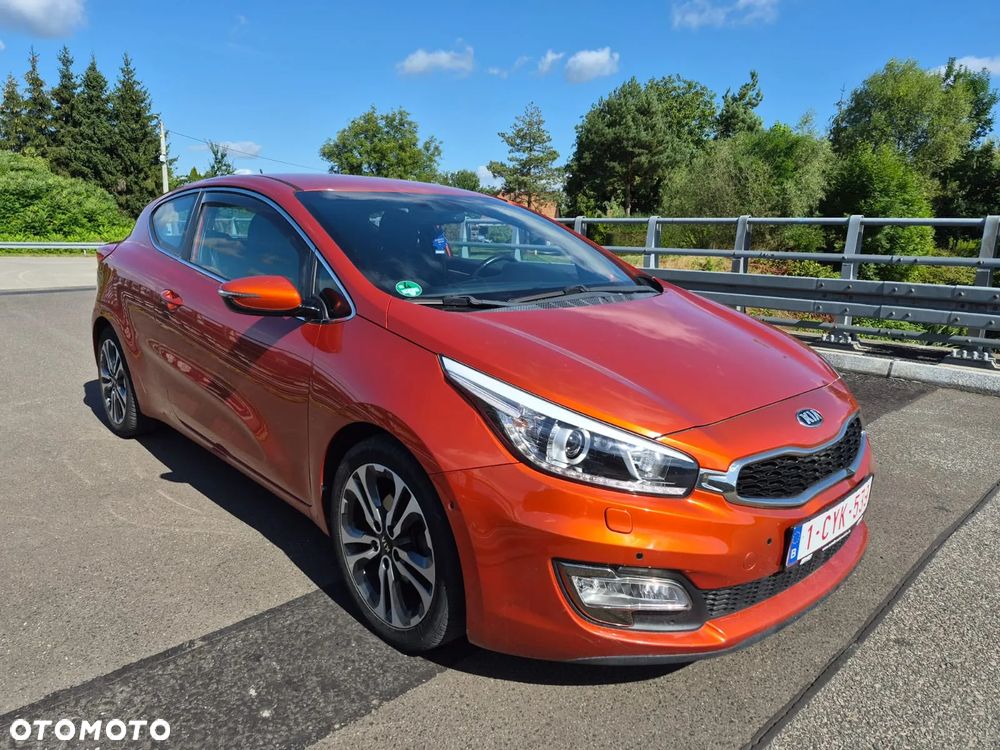 Kia Ceed 1.6 GDI Platinum Edition - 2