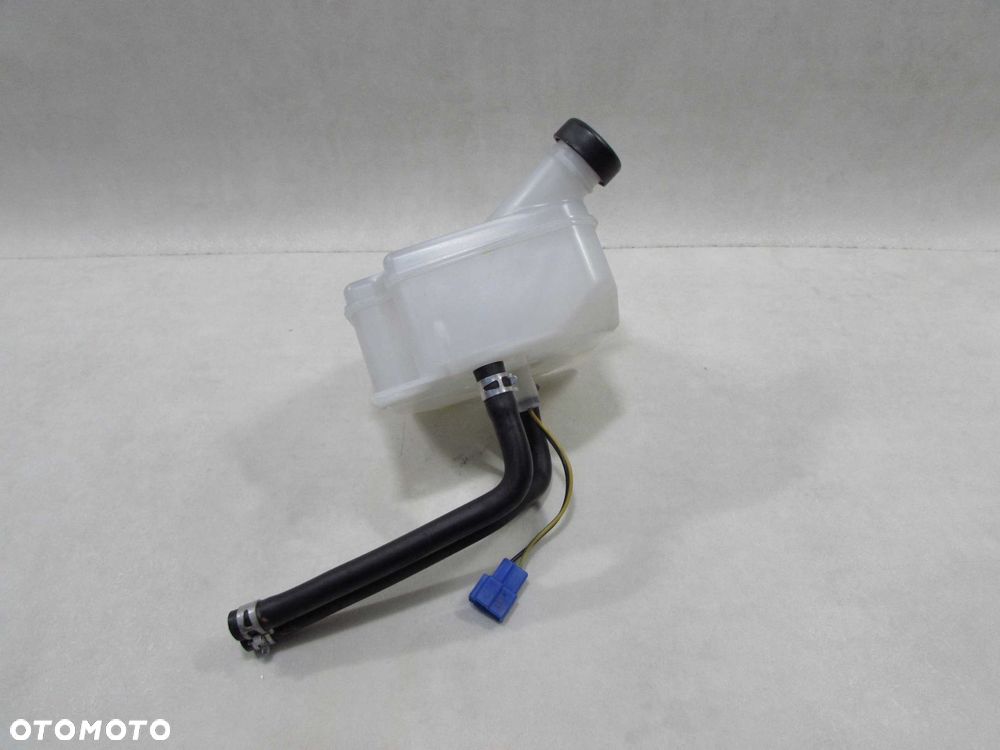 MITSUBISHI CANTER FUSO 7C15 E6 17R ZBIORNIK PLYNU HAMULCOWEGO GF111-00590 13-21 - 4
