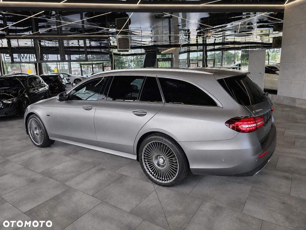 Mercedes-Benz Klasa E 300 de 4-Matic AMG - 6