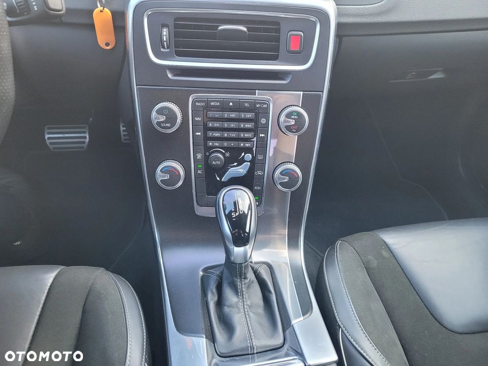 Volvo S60 - 12