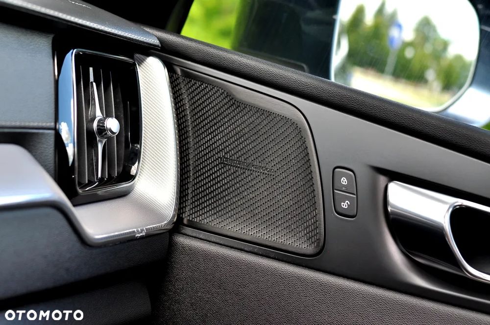 Volvo XC 60 D4 Geartronic Inscription - 26