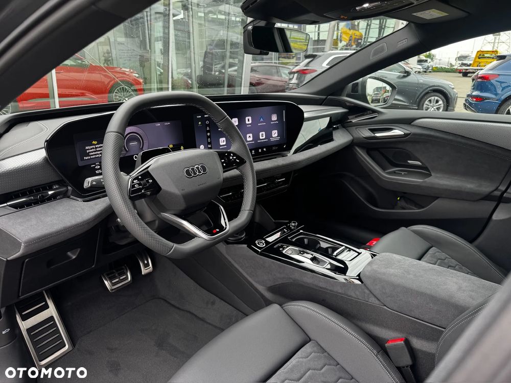 Audi A6 Avant e-tron - 15