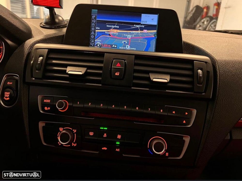 BMW 116 d EfficientDynamics Edition Sport Line - 6