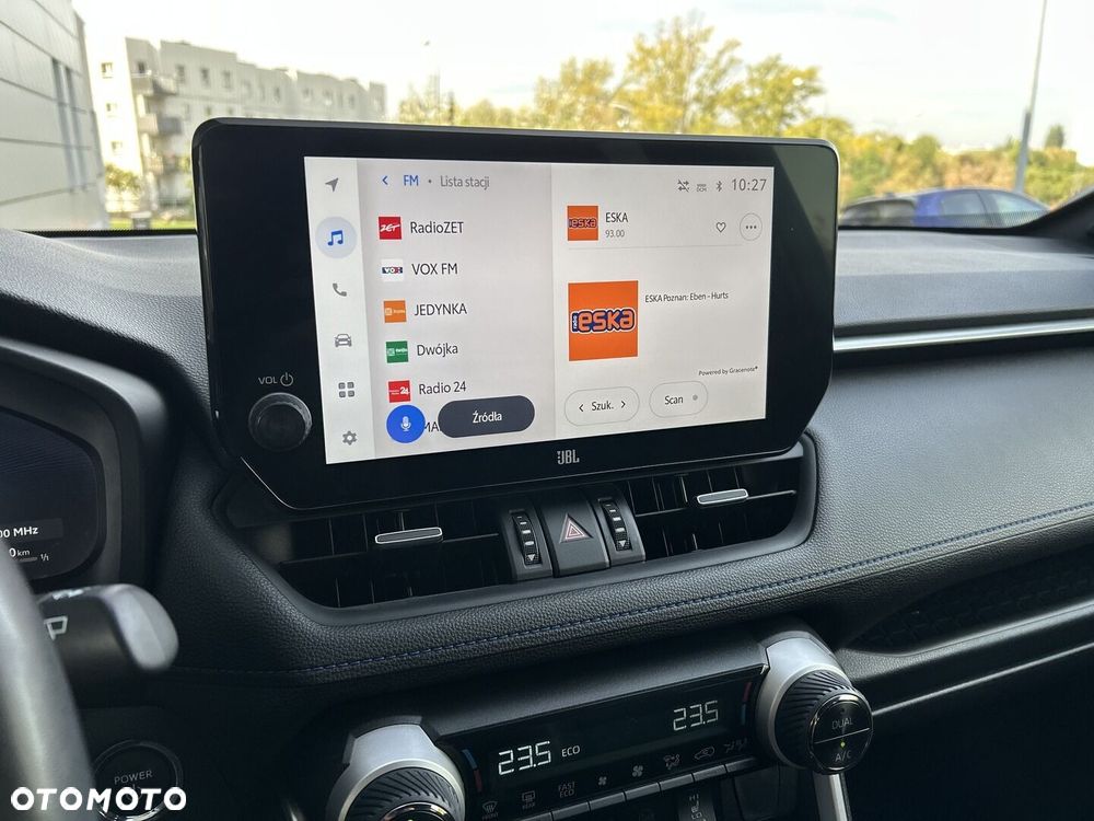 Toyota RAV4 - 18