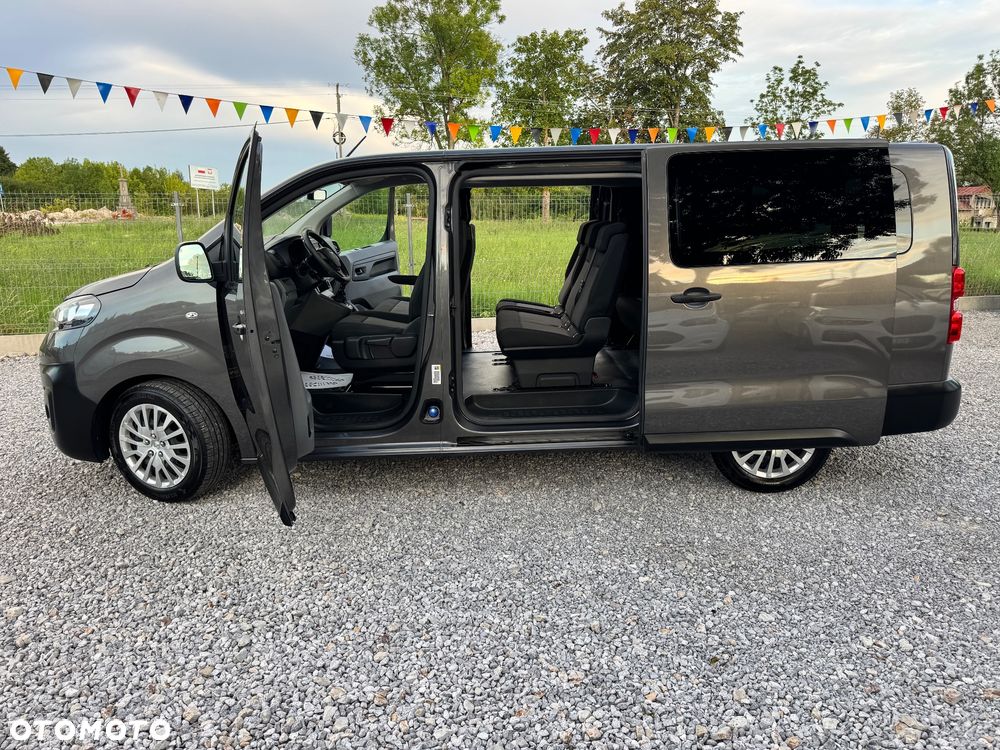 Opel Vivaro - 32