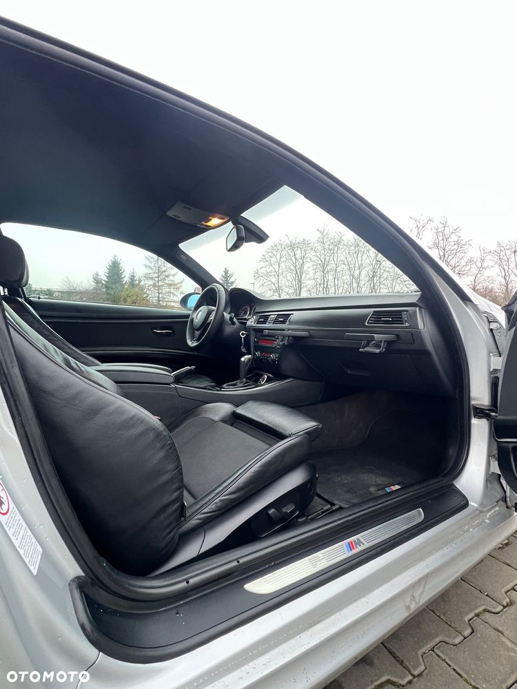 BMW Seria 3 330d - 17