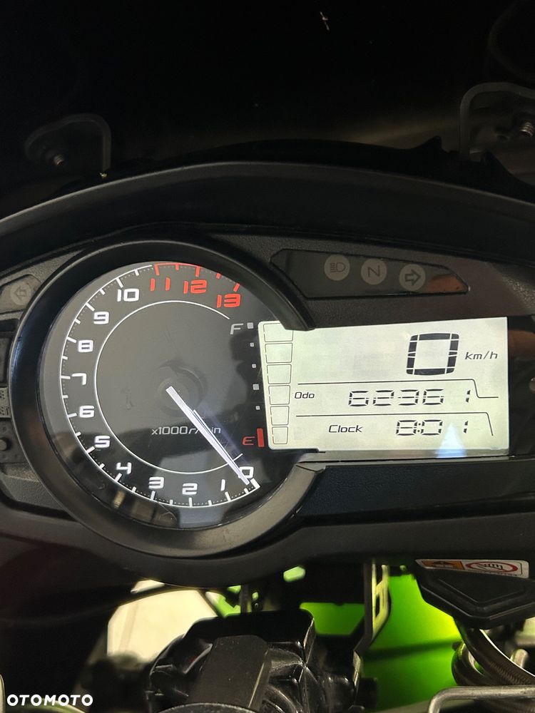 Kawasaki Ninja 1000 SX - 9