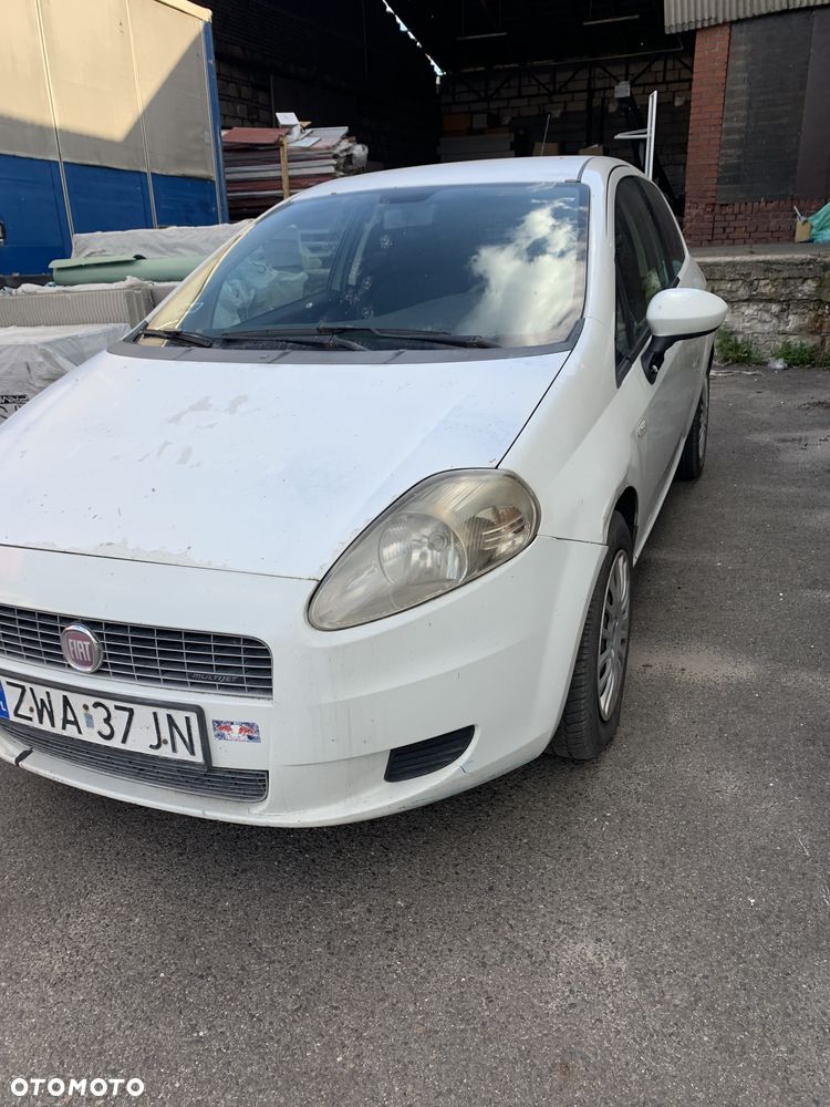 Fiat Grande Punto - 1