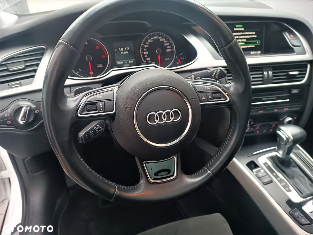 Audi A4 Allroad 3.0 TDI DPF S tronic - 11