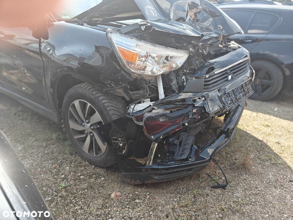 Mitsubishi ASX - 3