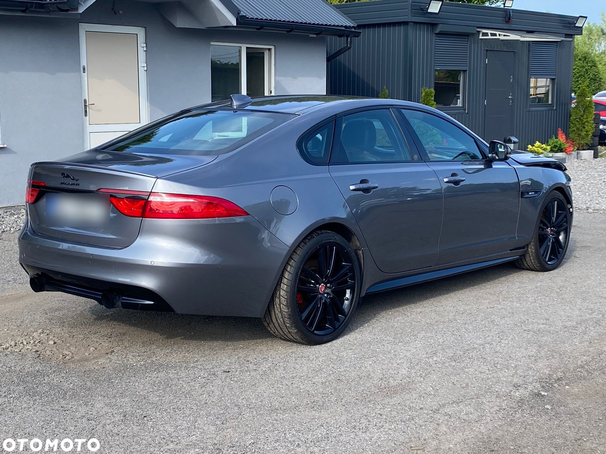 Jaguar XF 3.0 TDV6 S - 2