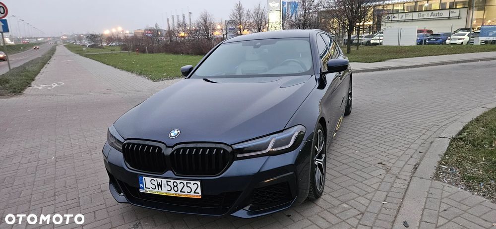 BMW Seria 5 M550i xDrive - 3