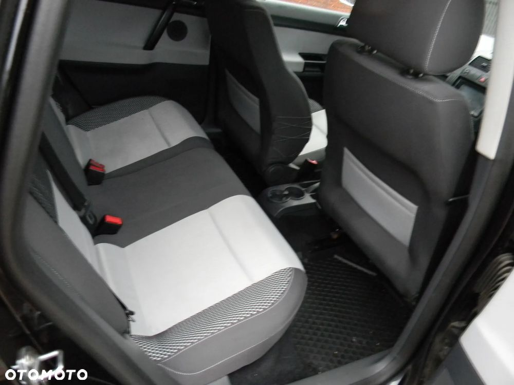 Volkswagen Polo Cross 1.9 TDI - 11
