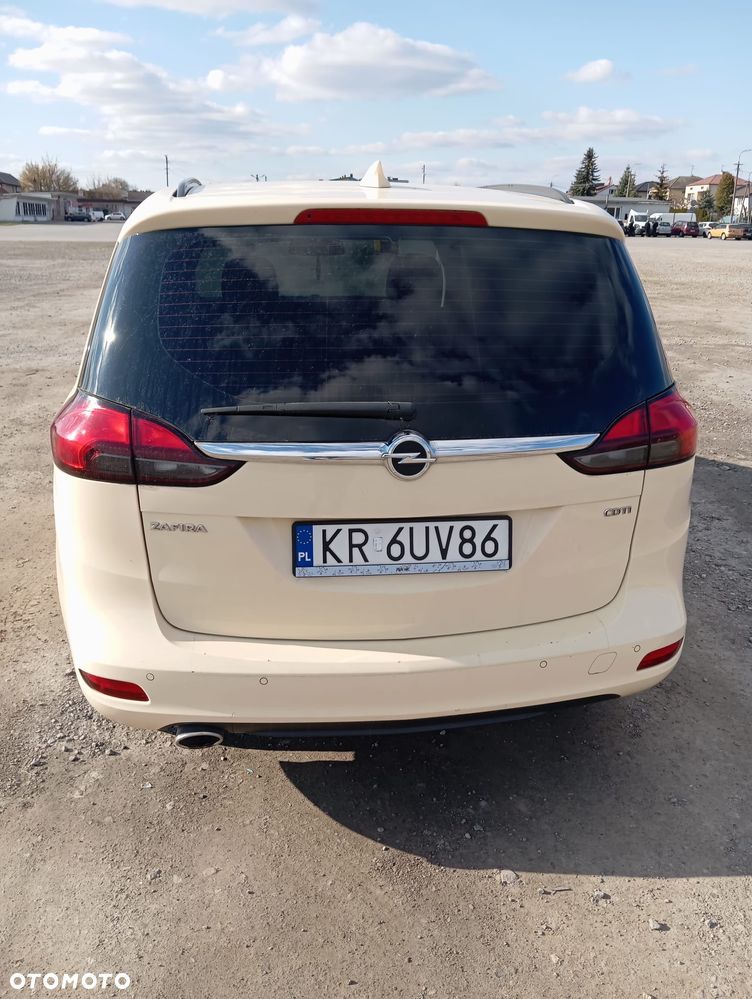 Opel Zafira 2.0 CDTI Cosmo - 4