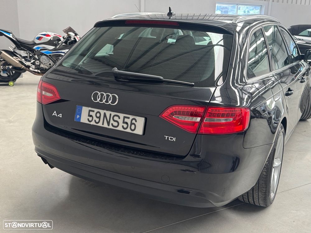 Audi A4 Avant 2.0 TDI Business Line Sport - 6