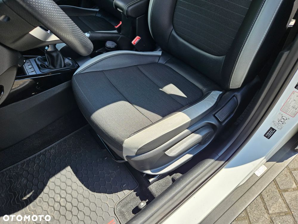 Kia Stonic 1.0 T-GDI L - 12