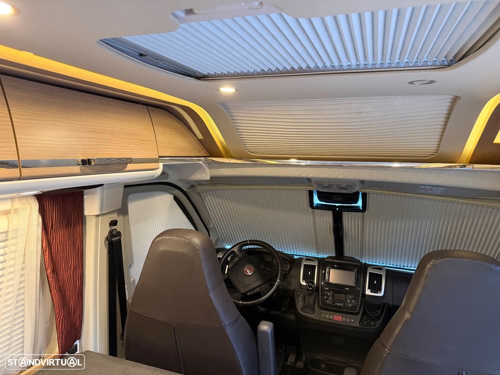 Carthago Malibu Van 600 DB Charming GT - 32