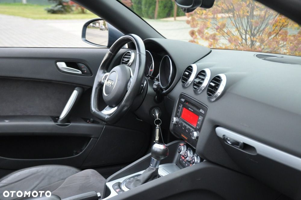 Audi TT Roadster - 22