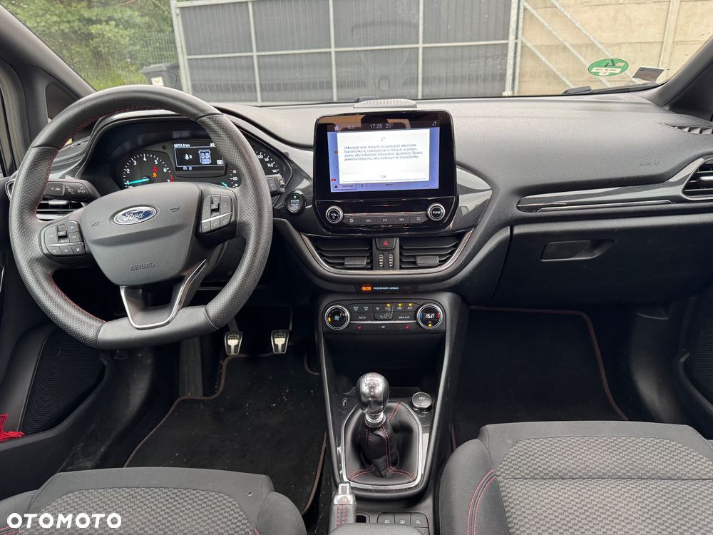 Ford Fiesta 1.0 EcoBoost Hybrid S&S ST-LINE - 12