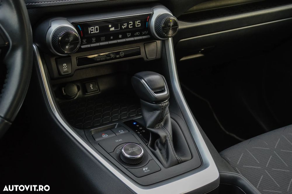 Toyota RAV4 2.5 4x4 Hybrid Adventure - 7