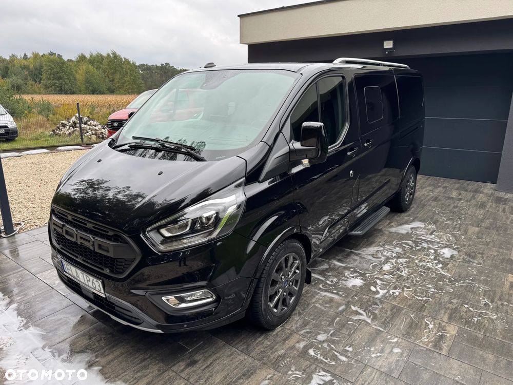Ford Tourneo Custom - 3