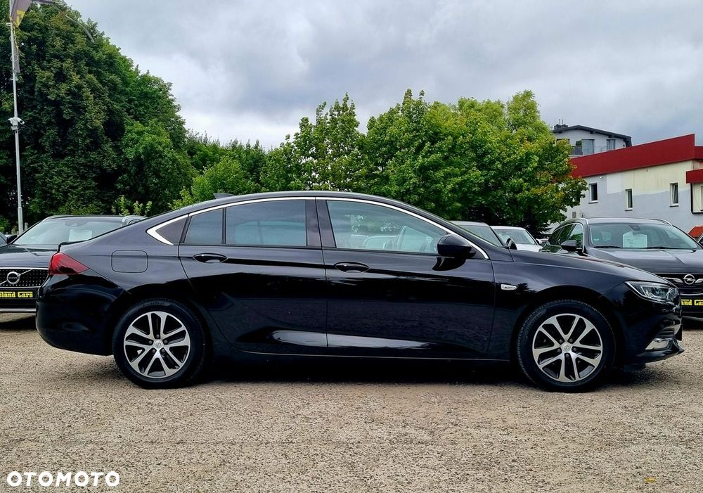 Opel Insignia - 10