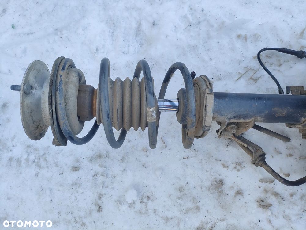 BMW E90 E91 LIFT 2.0 B ZWROTNICA AMORTYZATOR PRAWY PRZÓD - 4