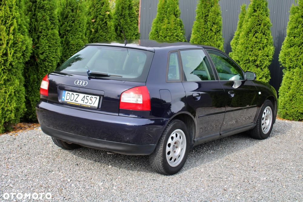 Audi A3 Sportback 1.6 Attraction - 13
