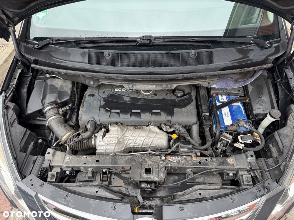 Opel Zafira - 24