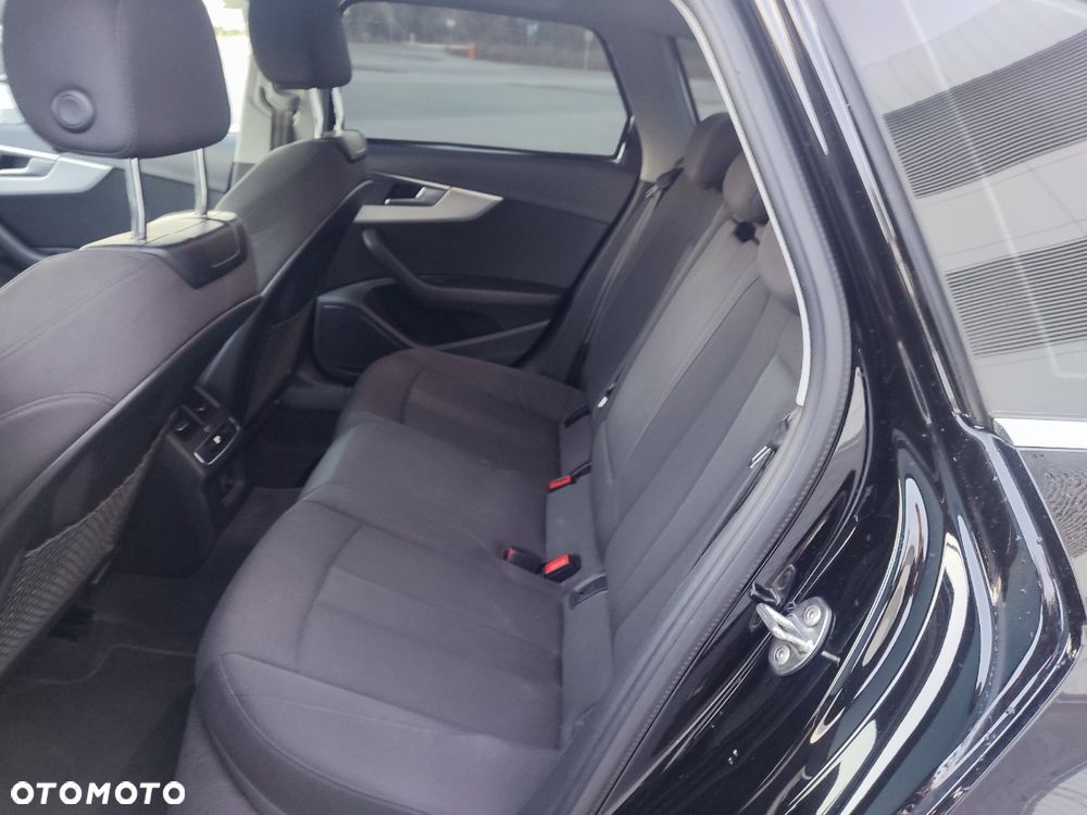 Audi A4 Avant 35 TDI S tronic - 10