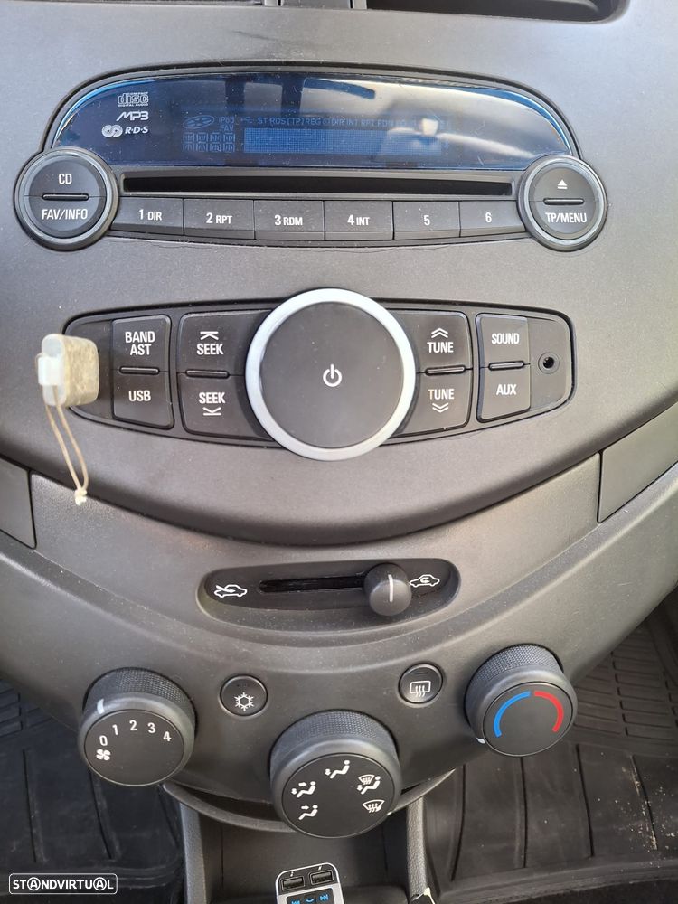 Chevrolet Spark 1.0 LS - 9