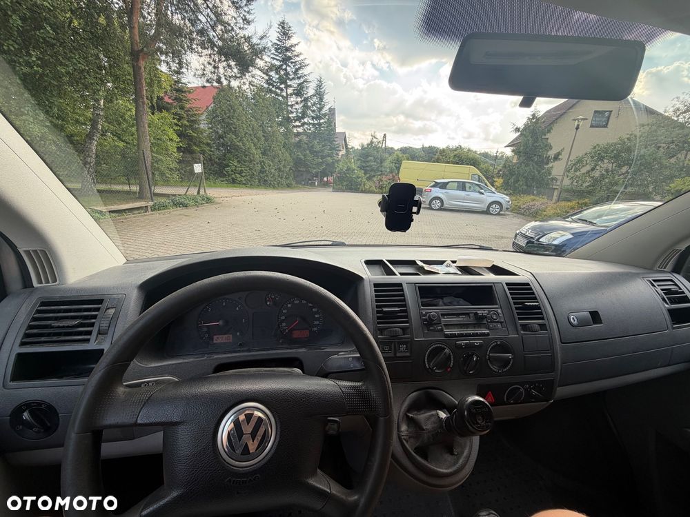 Volkswagen Transporter - 8
