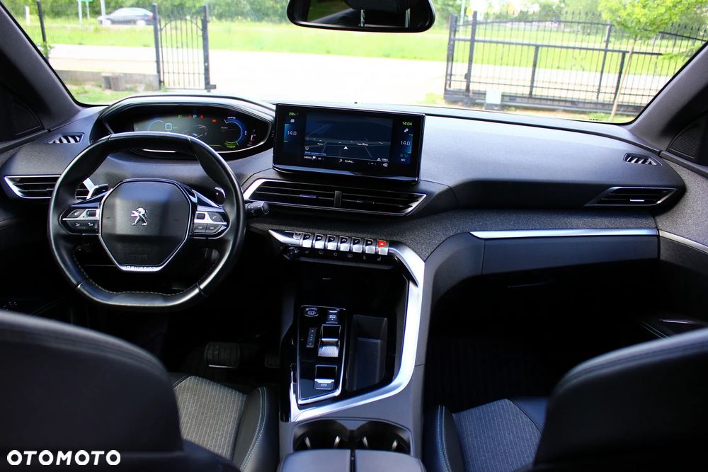 Peugeot 3008 225 e-EAT8 Allure - 36