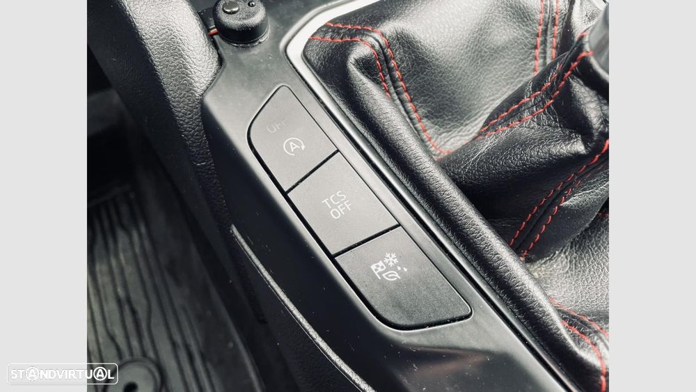 Ford Focus SW 1.5 TDCi EcoBlue ST-Line - 14