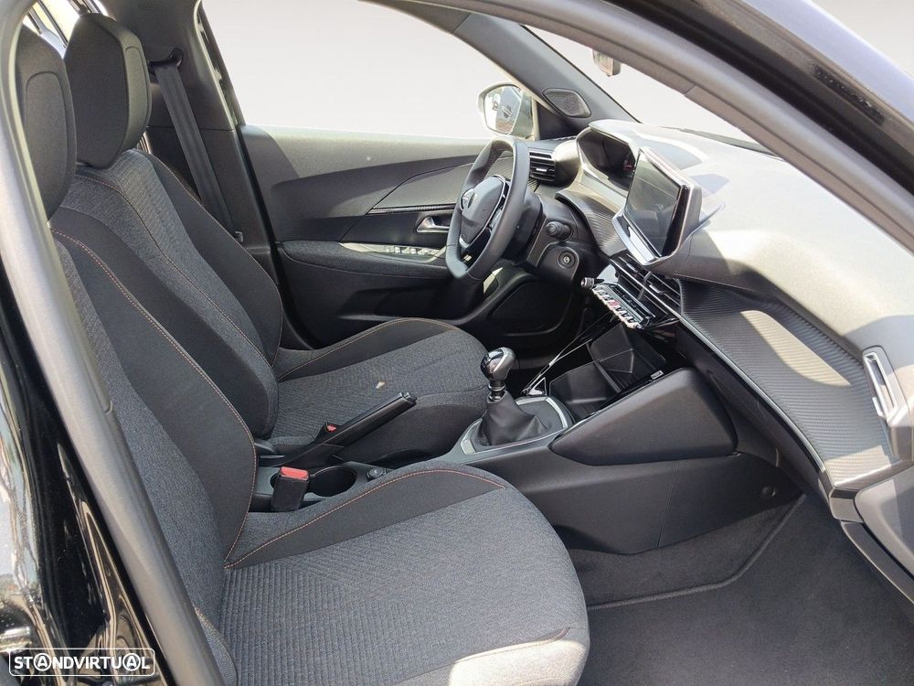 Peugeot 2008 1.2 PureTech Style - 15