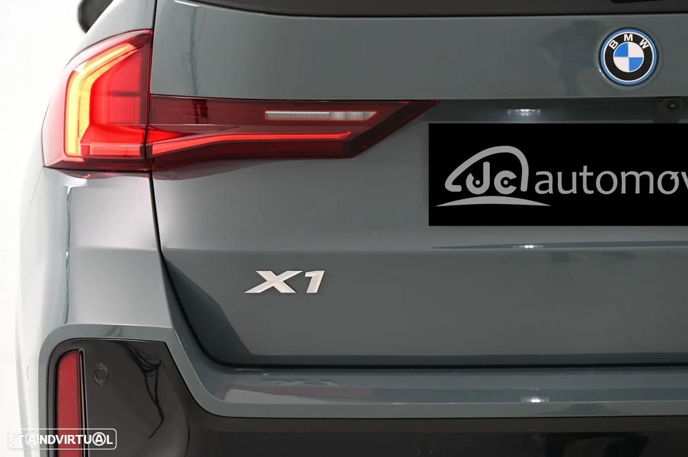 BMW X1 xDrive25e Pack Desportivo M - 11