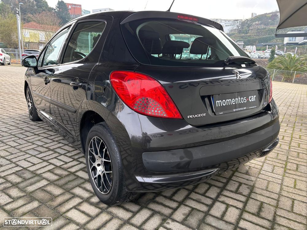 Peugeot 207 1.4 16V Sport - 4