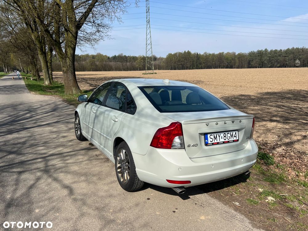 Volvo S40 ver-d3-business-edition - 7