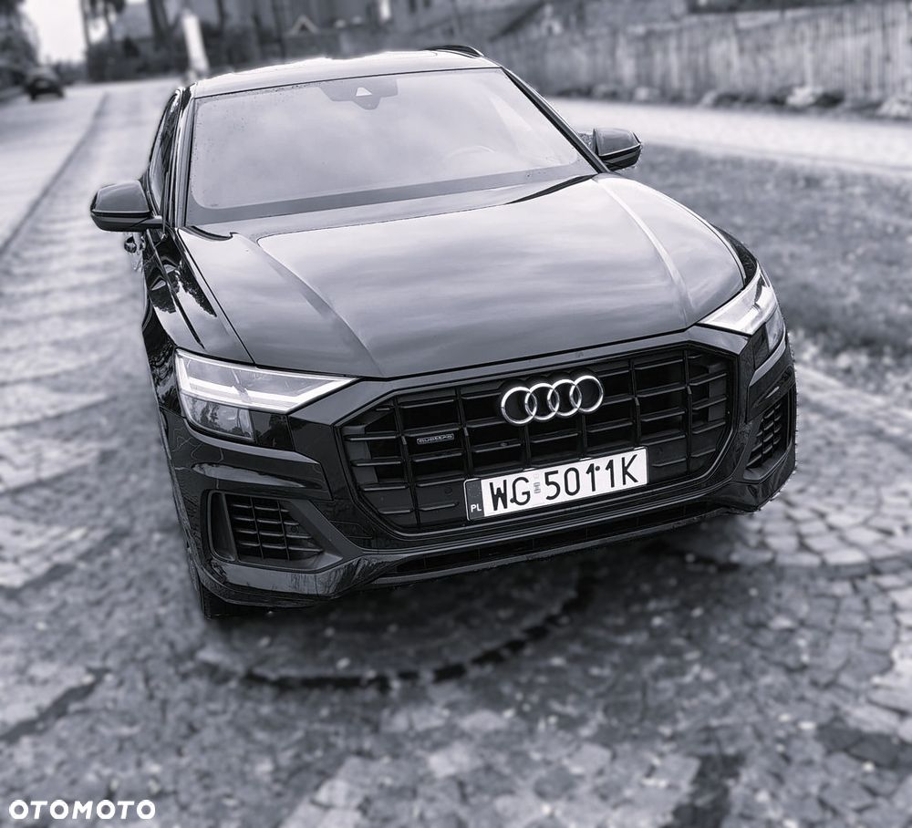 Audi Q8 55 TFSI mHEV Quattro Tiptronic - 2