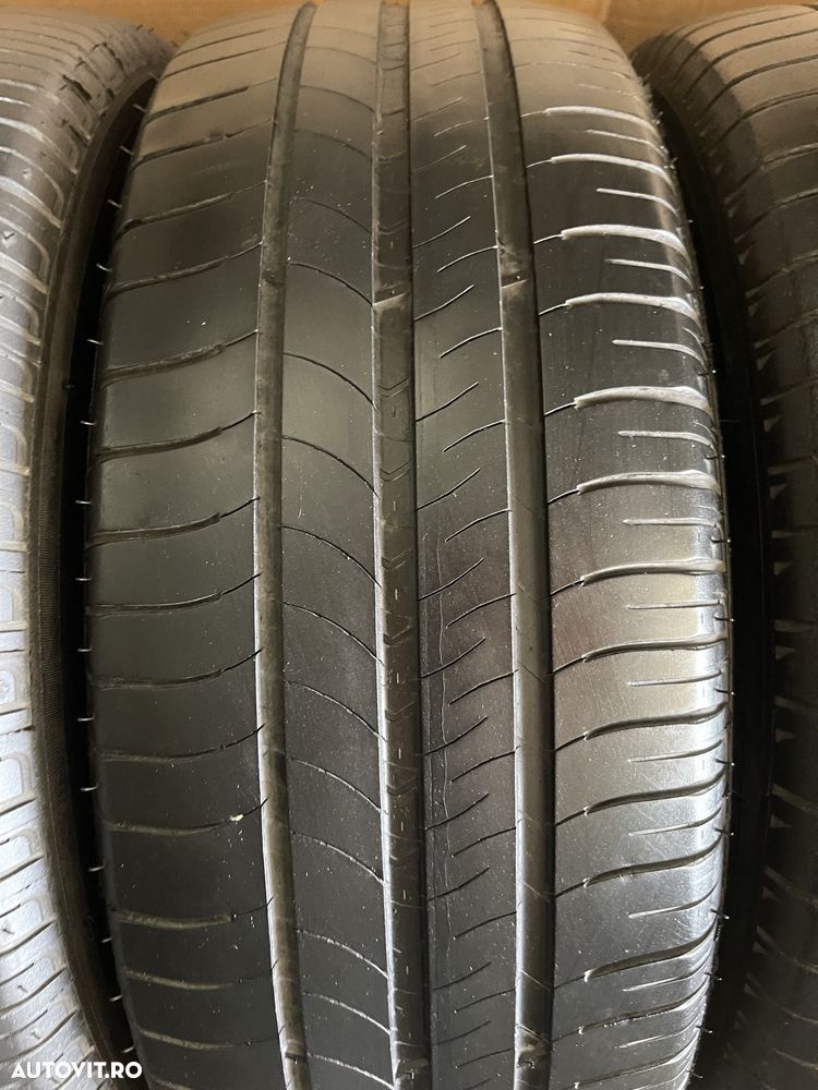 205/60/R16 Michelin Energy Saver - 3