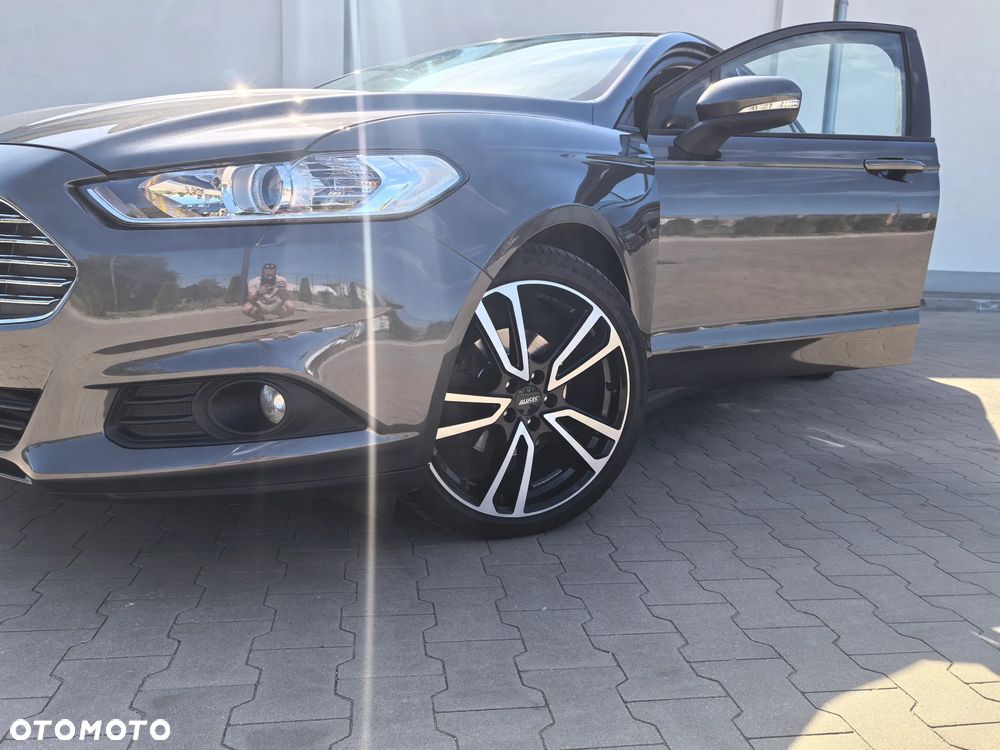 Ford Mondeo 2.0 TDCi Ambiente - 34