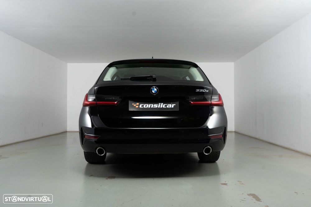 BMW 330 2020 photo 4