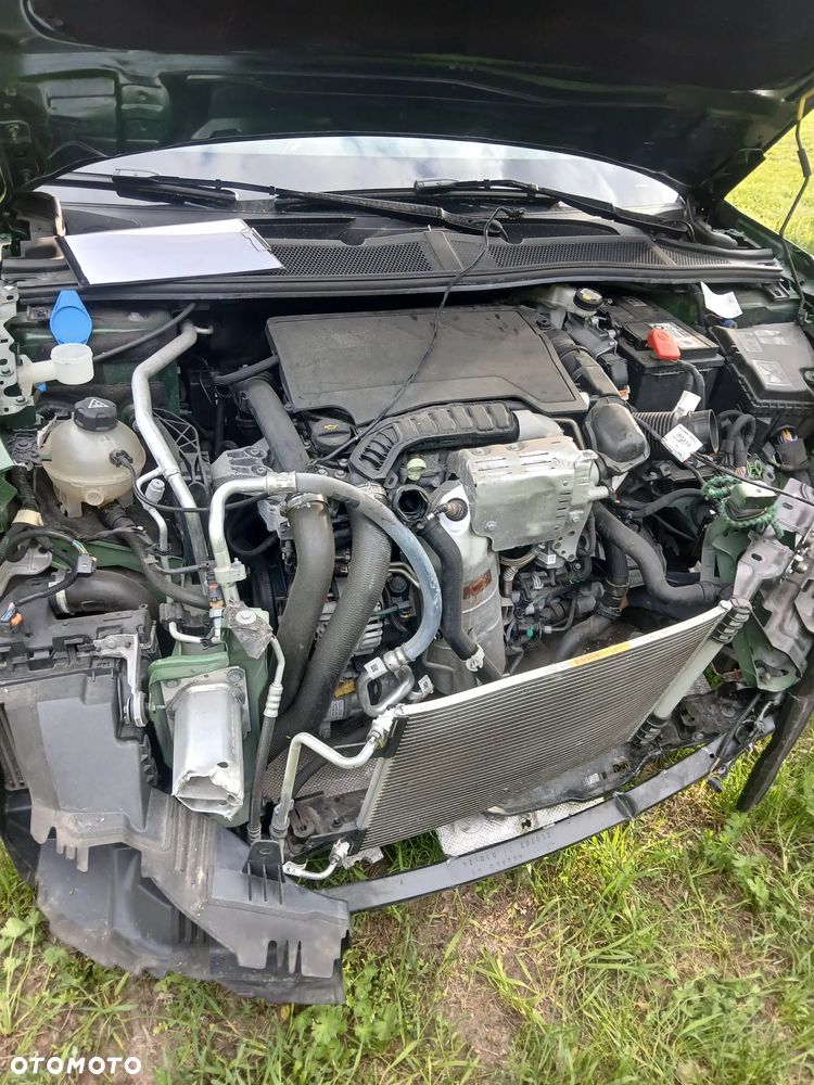 Peugeot 308 PureTech 130 Allure - 10