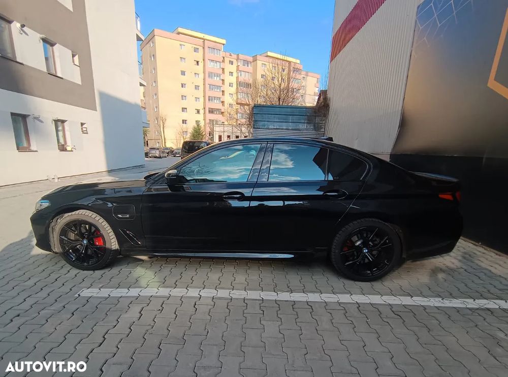 BMW Seria 5 530e xDrive Aut. M Sport Edition - 4