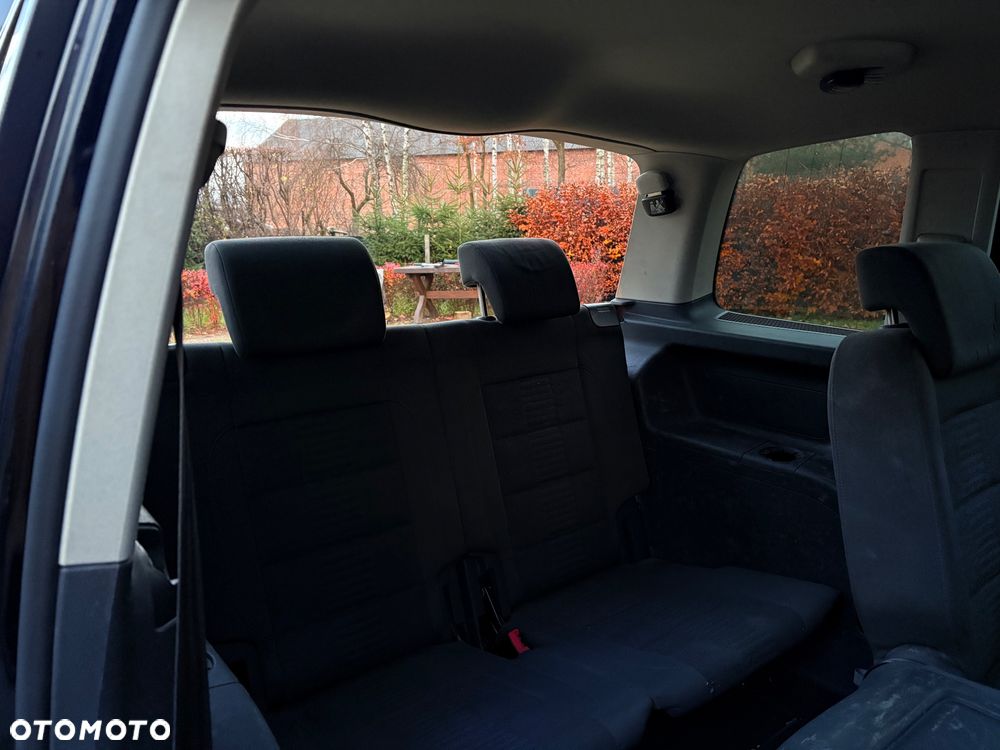 Volkswagen Touran 2.0 TDI DPF DSG R-Line Edition - 22