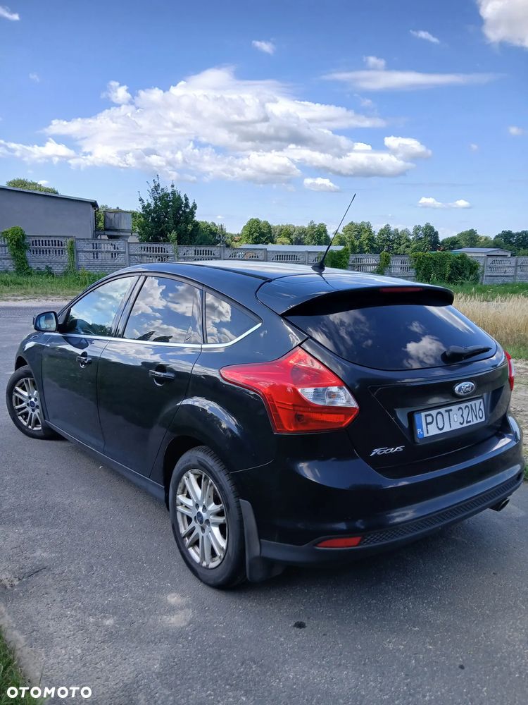 Ford Focus - 8