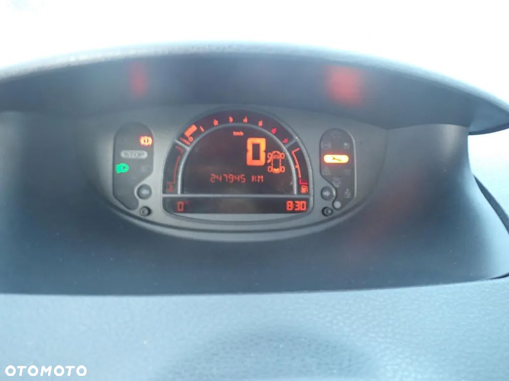 CZĘŚCI - Renault Modus 1,2 D4F740 75KM FILM 5D 5B JH3128 lakier TED12 2005r. INDEX - 9720 - 10